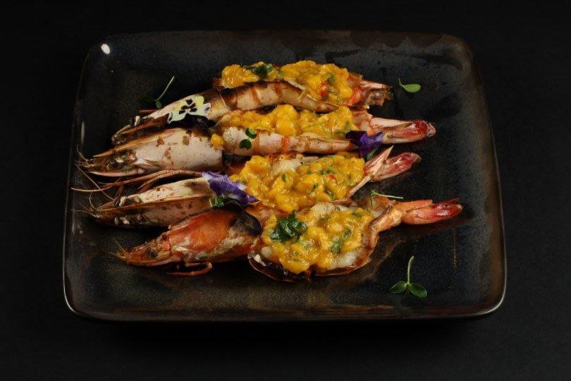 Grilled Shrimp with Mango Sauce
